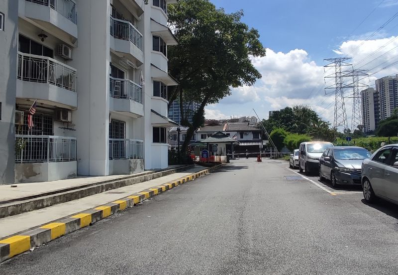 Tiara Kelana Condominium