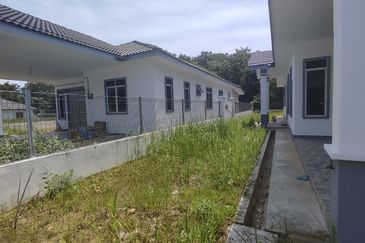 Kampung Jenderam Hulu