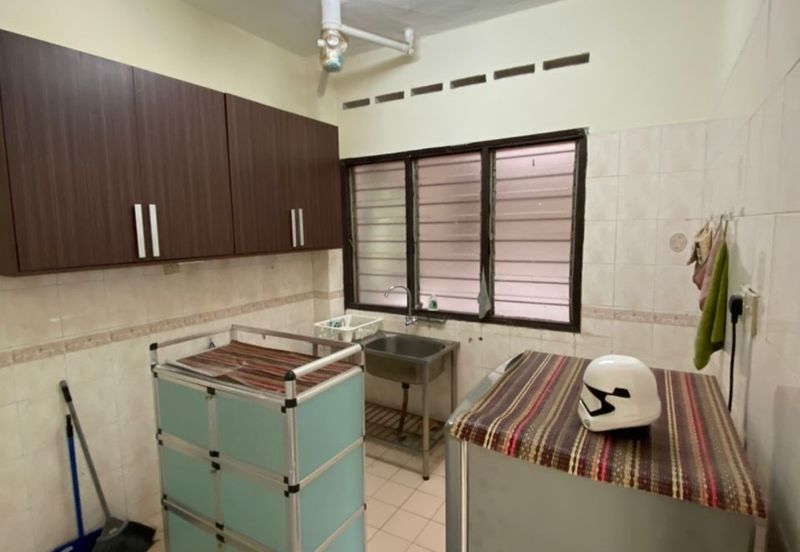 Subang Perdana Goodyear Court 10