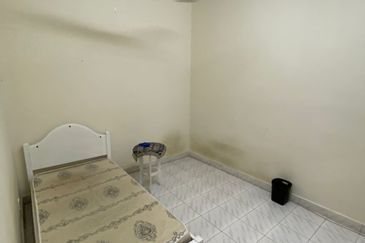 Subang Perdana Goodyear Court 10