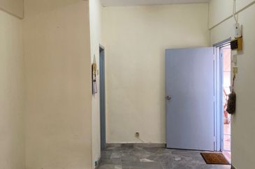 Subang Perdana Goodyear Court 10