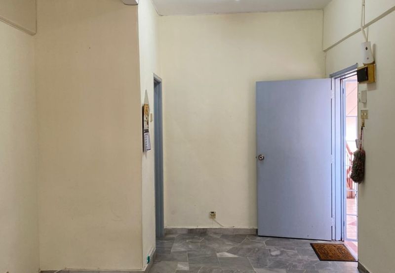 Subang Perdana Goodyear Court 10