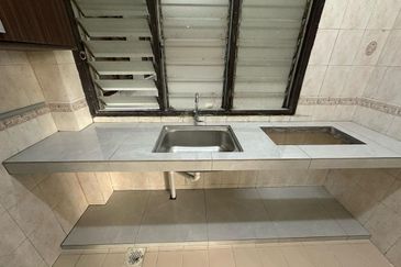 Subang Perdana Goodyear Court 10