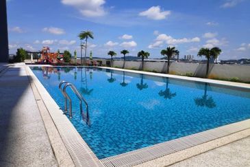 7 Tree Seven Residence