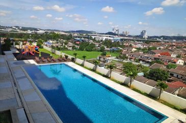 7 Tree Seven Residence