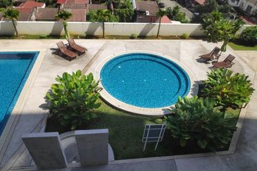 7 Tree Seven Residence