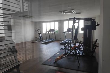 7 Tree Seven Residence