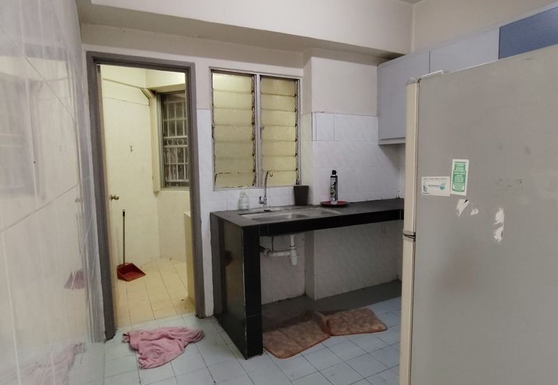 Brunsfield Service Apartment