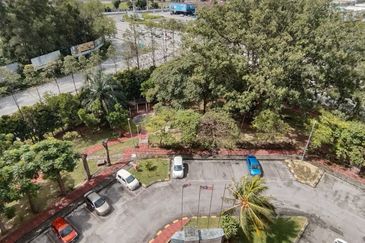 Brunsfield Service Apartment