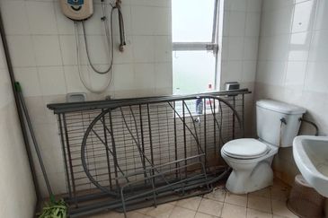 Brunsfield Service Apartment