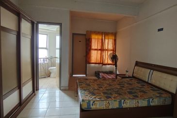 Brunsfield Service Apartment