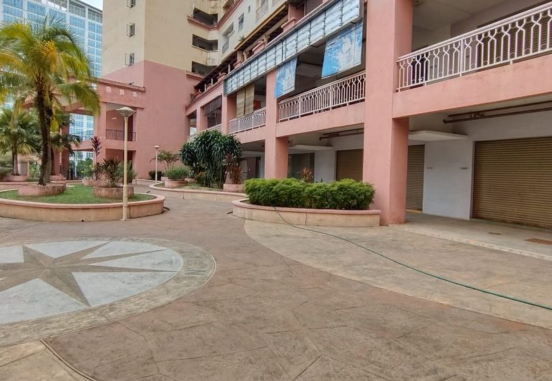 Brunsfield Service Apartment