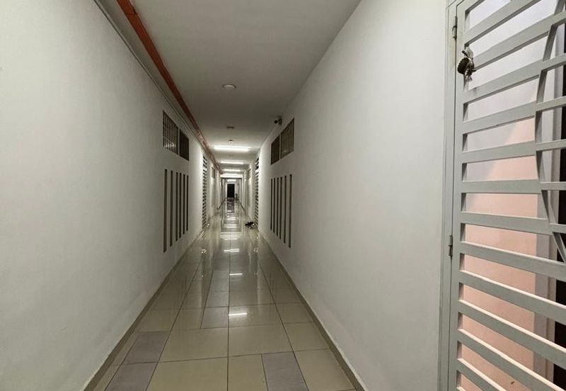 Boulevard Serviced Apartment