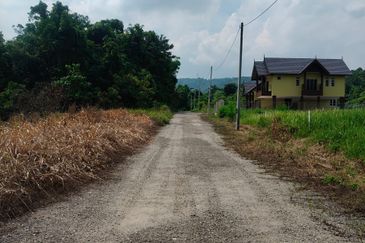 Kampung Jenderam Hulu