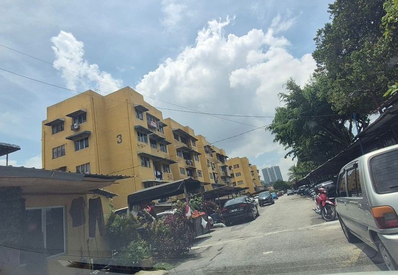 Flat PKNS AU3 (Blok 1 - 6)