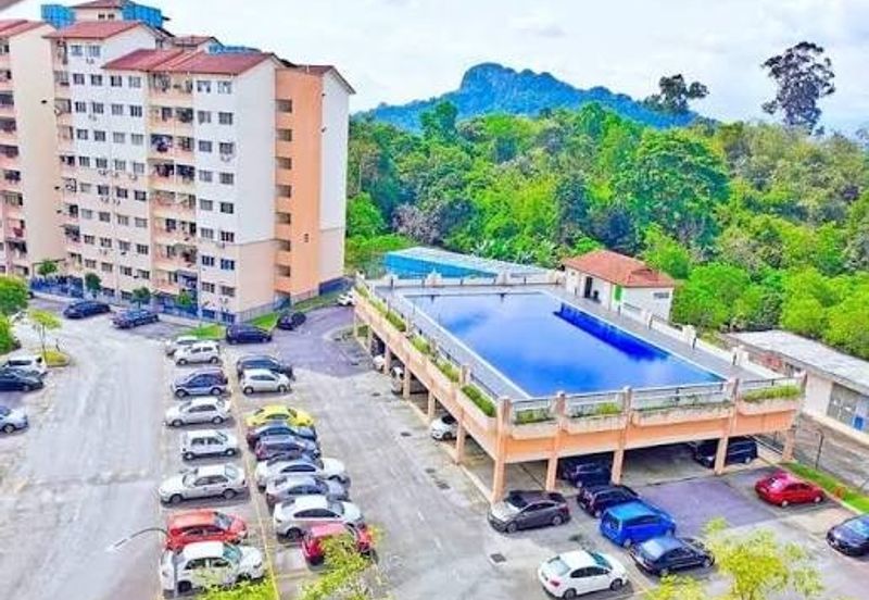 Sri Hijauan, Ukay Perdana