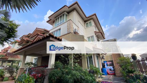 Exclusive 3storey Semi-D puncak tropika seksyen 9, Selangor, Shah Alam