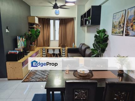 Level 9, renovated main place service apartment, Selangor, USJ