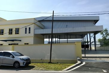 2 Storey Office, Rawang Bungalow Factory 
