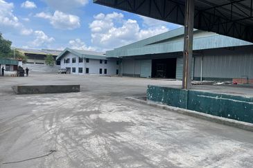 Solok Sultan Hishamuddin Detached Factory For Sale