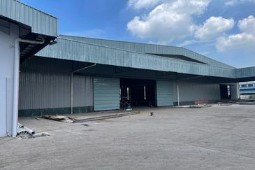 Solok Sultan Hishamuddin Detached Factory For Sale