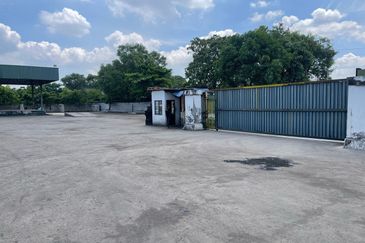 Solok Sultan Hishamuddin Detached Factory For Sale