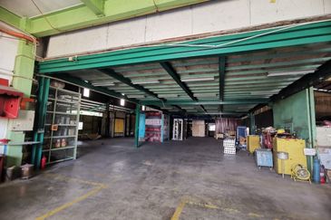 Rawang Bukit Beruntung 2 Storey Detached Factory for Sale