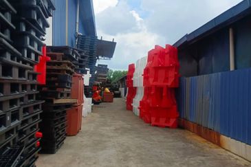 3-Sty Detached Factory For Sale @Kampung Baru Subang, Shah Alam U6