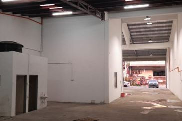 1.5 Sty Link Factory for Rent Perusahaan Ringan Batu Cave