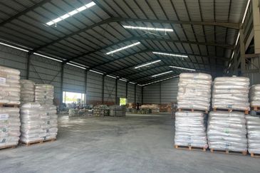 ️ 2 Acre Heavy Industrial Detached Factory For Rent Sg Choh Rawang
