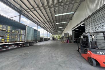 ️ 2 Acre Heavy Industrial Detached Factory For Rent Sg Choh Rawang