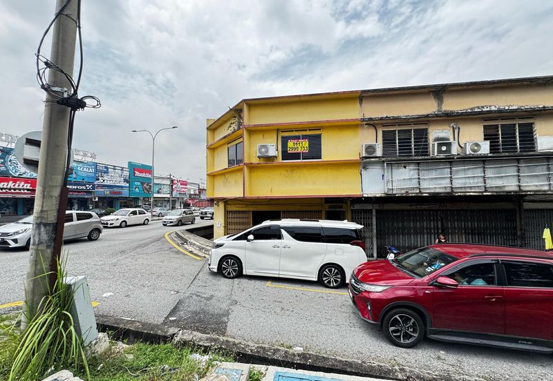 Freehold Corner 2-Sty Shop for Sale SS2 