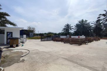 2.5 Acres Detached Factory Warehouse for Sale/Rent Kawasan Perusahaan Telok Panglima Garang