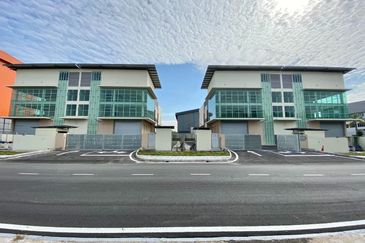3-Sty Semi-D For Rent, Premium Industrial Park, Seksyen 33 Shah Alam