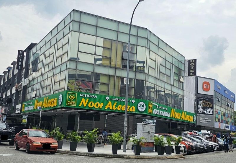 3-Sty Corner Shop For Sale, Tasik Damai, Sungai Besi