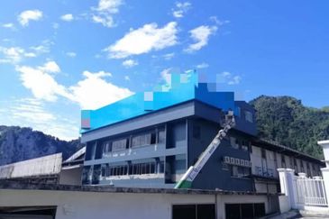 3.4 Acre Detached Factory For Sale Taman Industri Bolton, Batu Caves