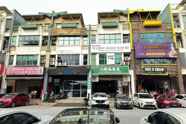 4 Joint 3.5sty Shop Lot For Sale Sunway Mentari