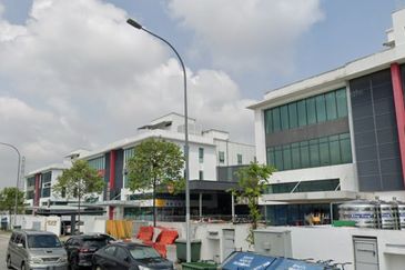 Asta Kajang Semi-D Factory for Rent 