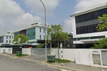 Asta Kajang Semi-D Factory for Rent 