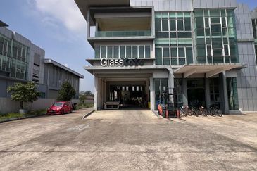 Bukit Kemuning Industrial Park