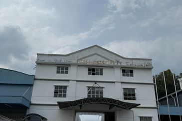 Freehold 2.5 storey detached factory for sales, Kepong KIP