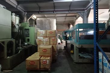 Freehold 2.5 storey detached factory for sales, Kepong KIP