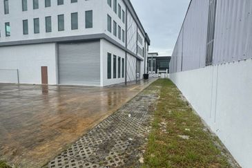 2Sty Semi-D for Rent, Finston Industrial Park, Bukit Rawang Jaya, Rawang