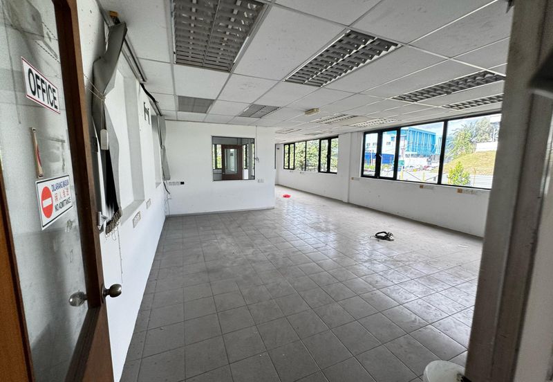 3sty Warehouse for sale Meda Industrial Park kepong