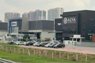 1 Acre Detached Factory For Rent, Taman Perindustrain Puchong , Selangor 