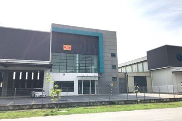 1 Acre Detached Factory For Rent, Taman Perindustrain Puchong , Selangor 