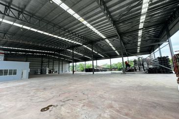 1 Acre Freehold Warehouse For Sale, Bukit Kemuning, Taman Perindustial Kemuning, Klang