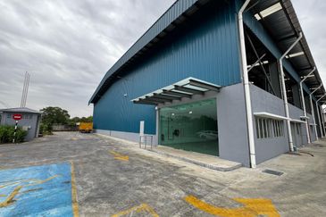1 Acre Freehold Warehouse For Sale, Bukit Kemuning, Taman Perindustial Kemuning, Klang