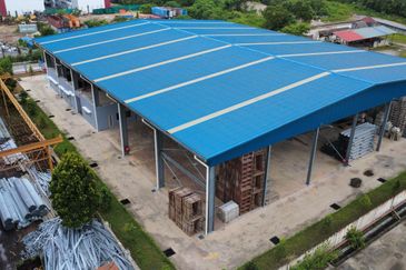 1 Acre Freehold Warehouse For Sale, Bukit Kemuning, Taman Perindustial Kemuning, Klang