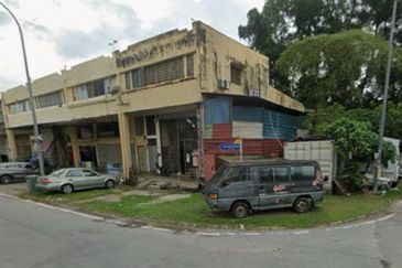 1.5-Storey Corner Factory in Taman Sri Ehsan, Kepong 